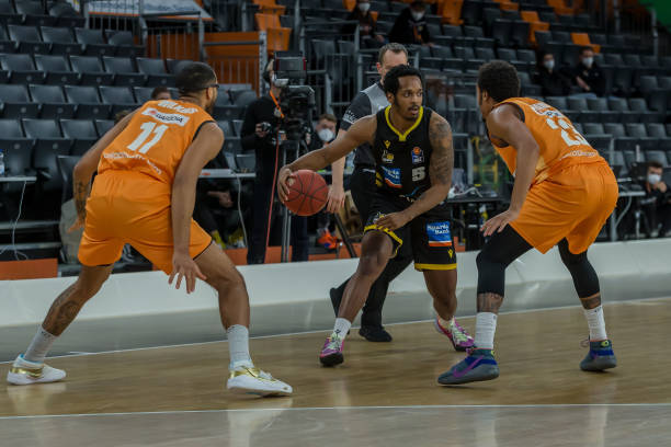 时刻稳定发 时刻稳定发